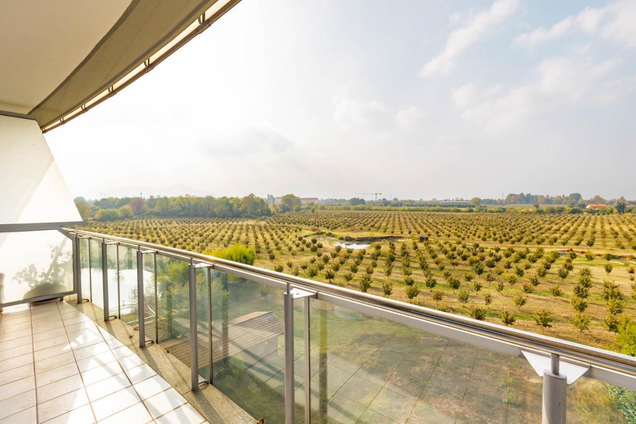 Glass House Cuneo Ngoại thất bức ảnh