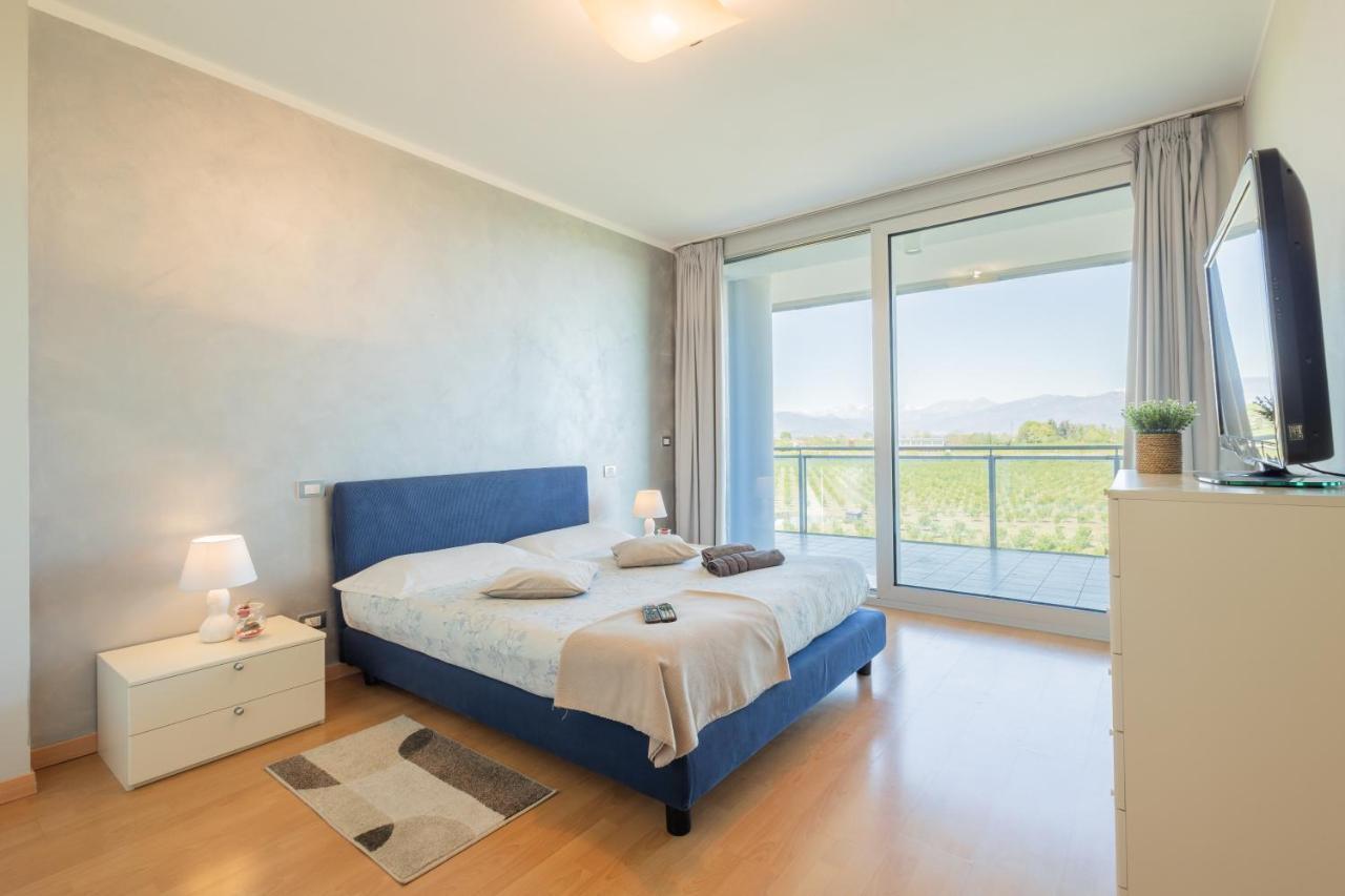 Glass House Cuneo Ngoại thất bức ảnh